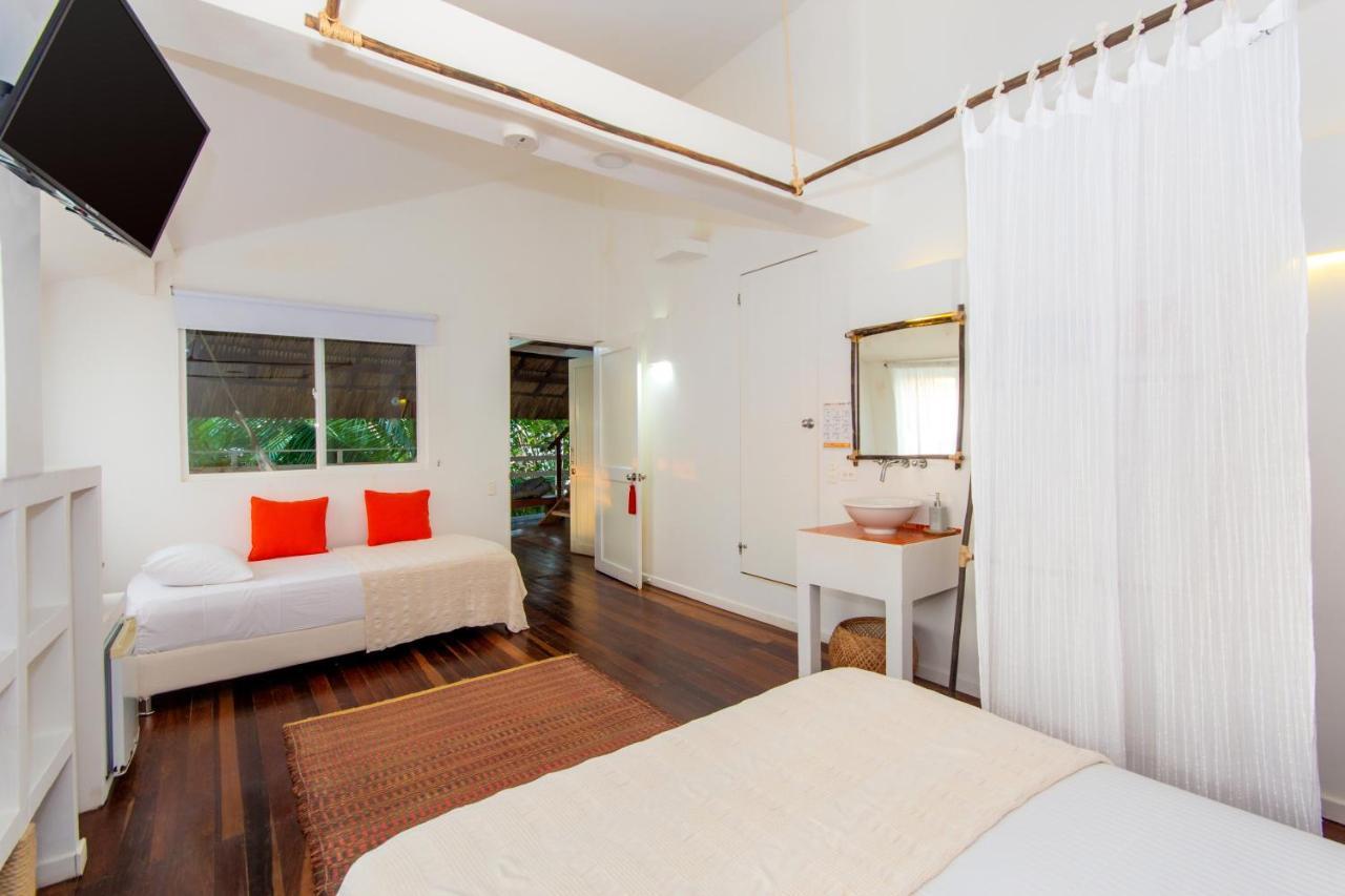 Hotel Kohsamui Casa Del Mar 4*